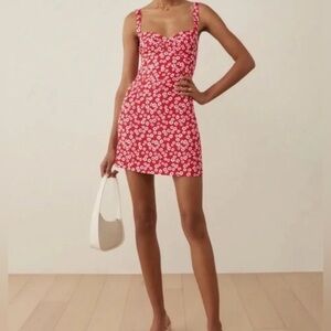 Reformation Baldwin Mini Dress Size 8 Red White Floral Sweetheart Neckline